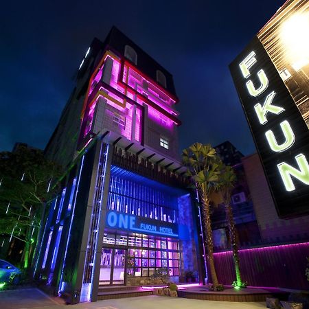 One Fukun Hotel Jiaoxi Esterno foto