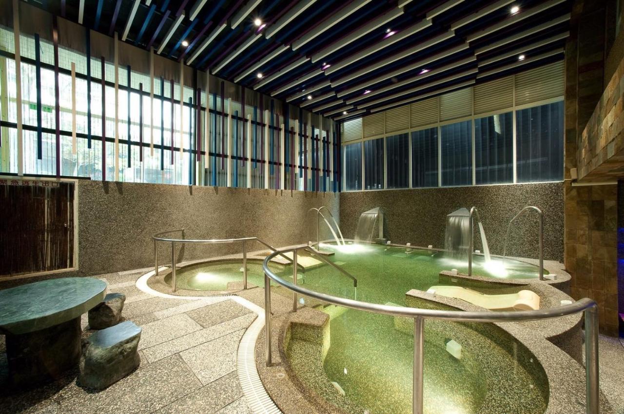 One Fukun Hotel Jiaoxi Esterno foto