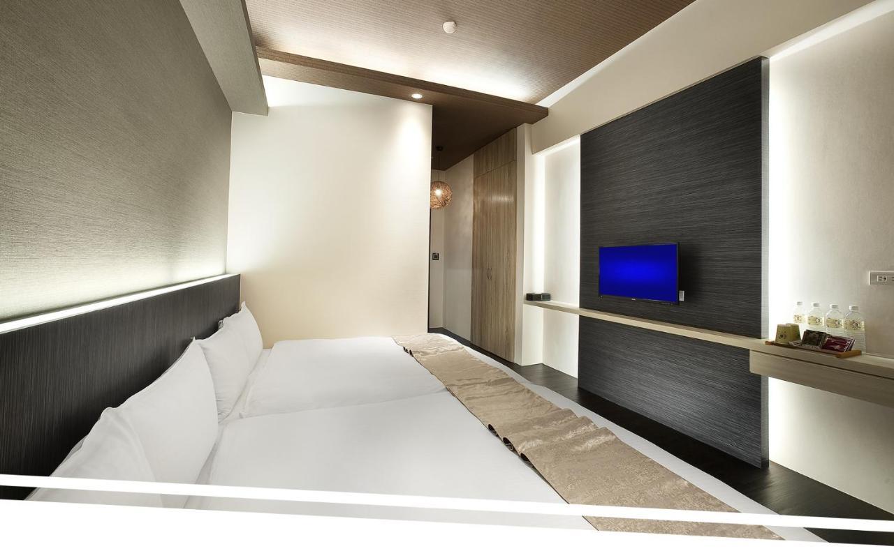 One Fukun Hotel Jiaoxi Esterno foto